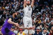 开云体育平台APP-东欧球员在NBA比赛中惊艳表现