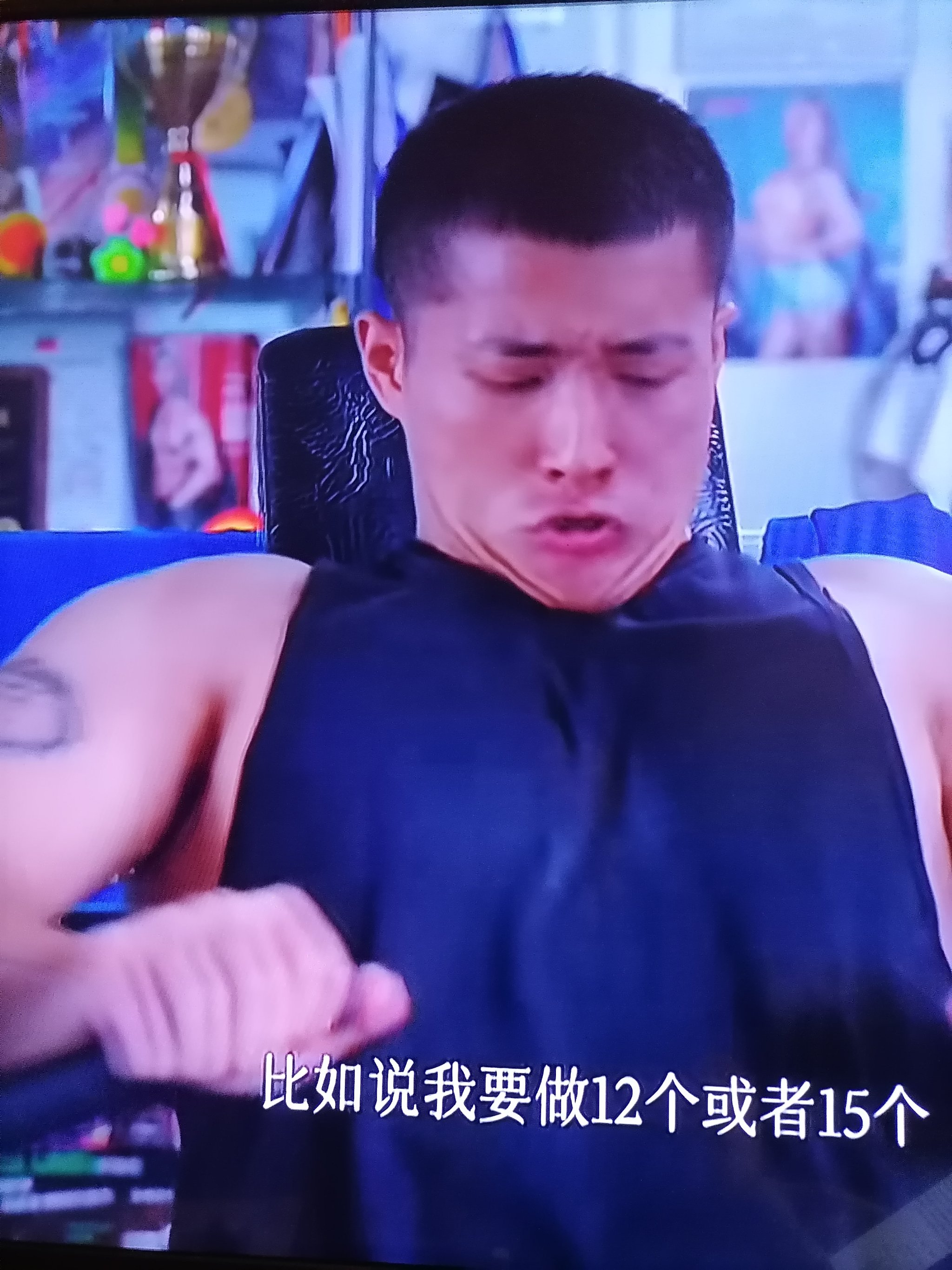 关于米切尔坚韧不拔，率球队战胜强敌的信息
