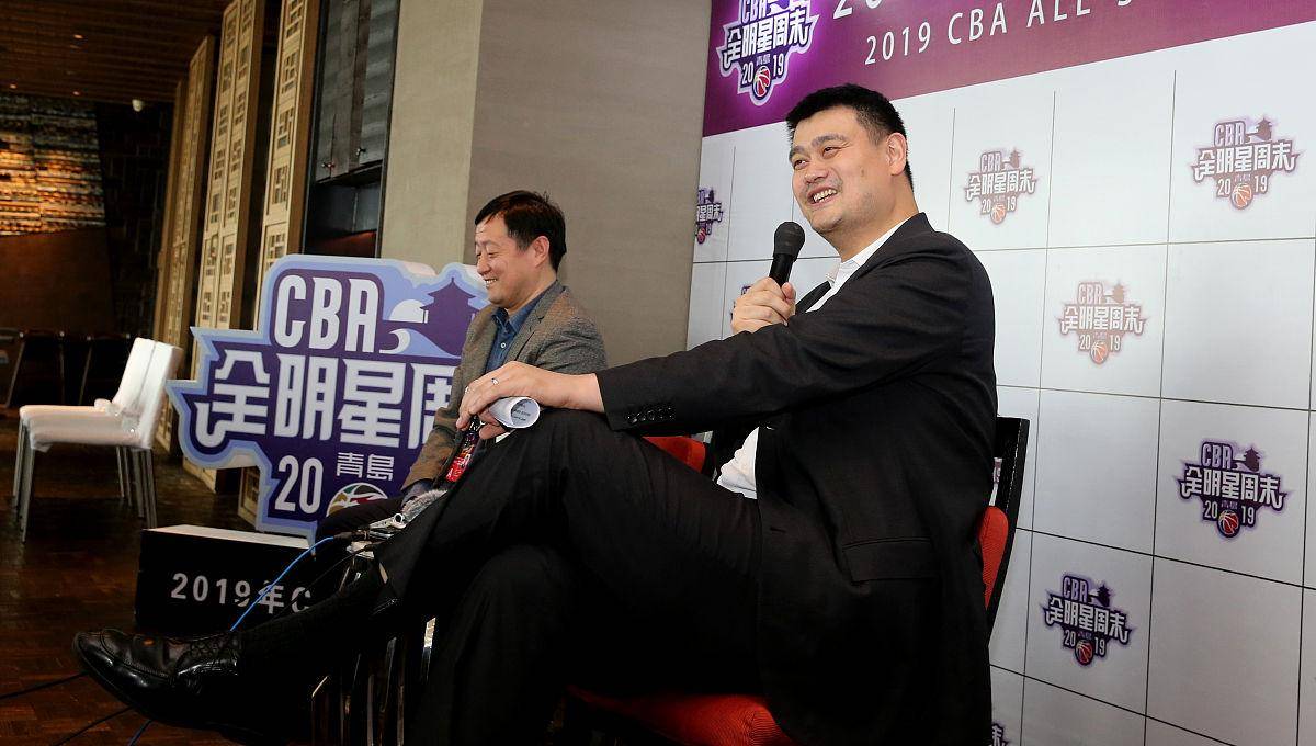 篮球明星因宣布慈善活动得到赞扬
