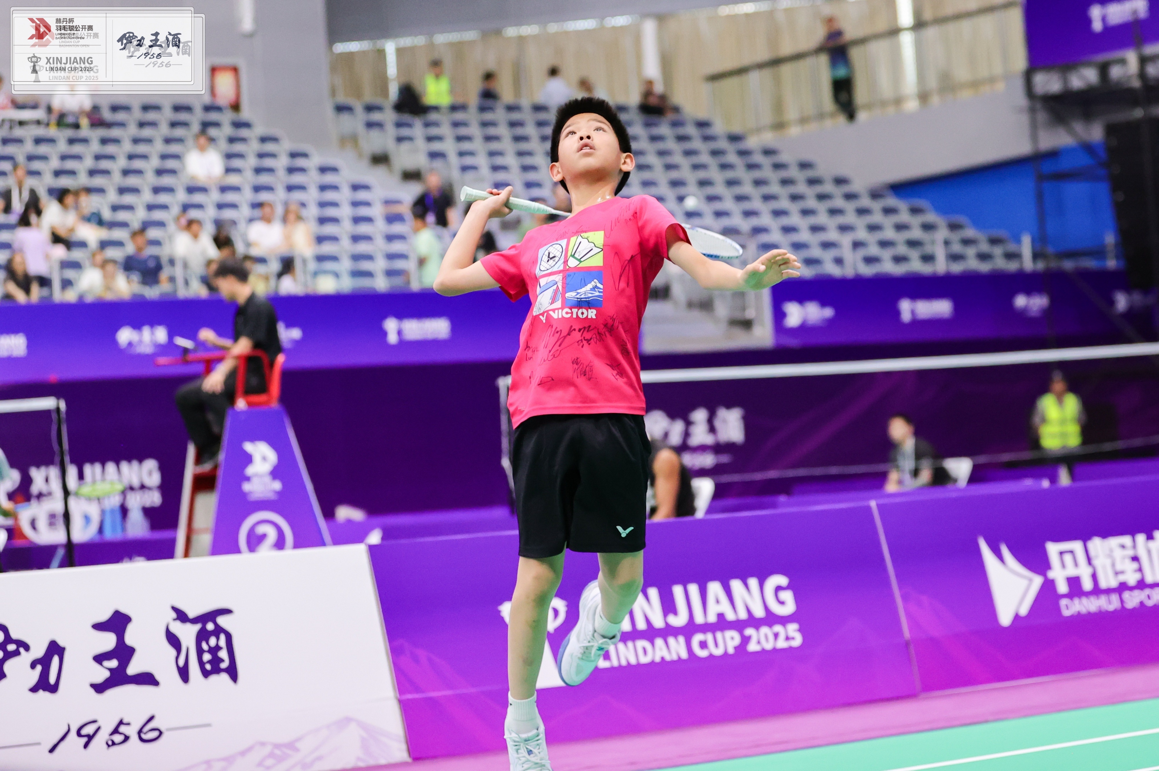 体育健儿矢志奋斗，为国际舞台砥砺前行