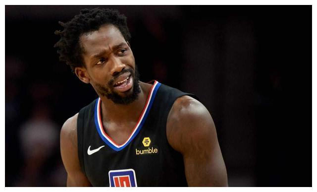 上海队绝杀天津队,麦科勒姆点燃赛场 上海队绝杀天津队,麦科勒姆点燃赛场