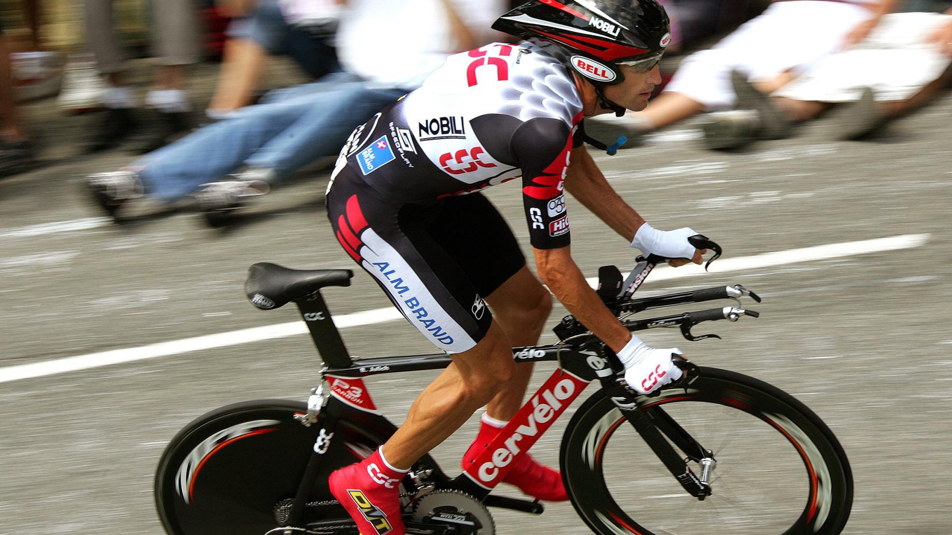 哨声未响的牺牲,德里赫特在西决夜的沉默与轰鸣