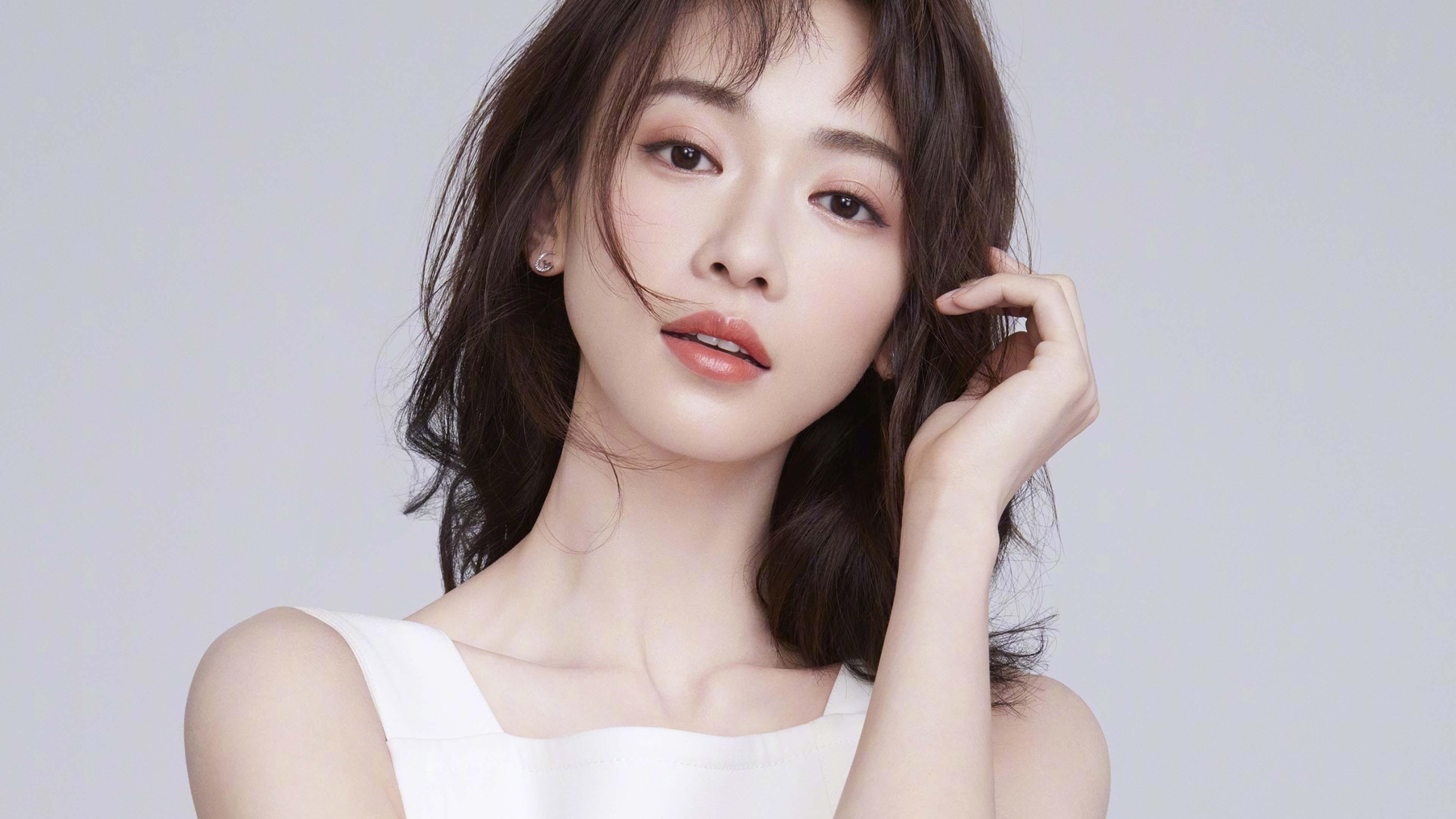 湖人力压热火,谱写紫金传奇